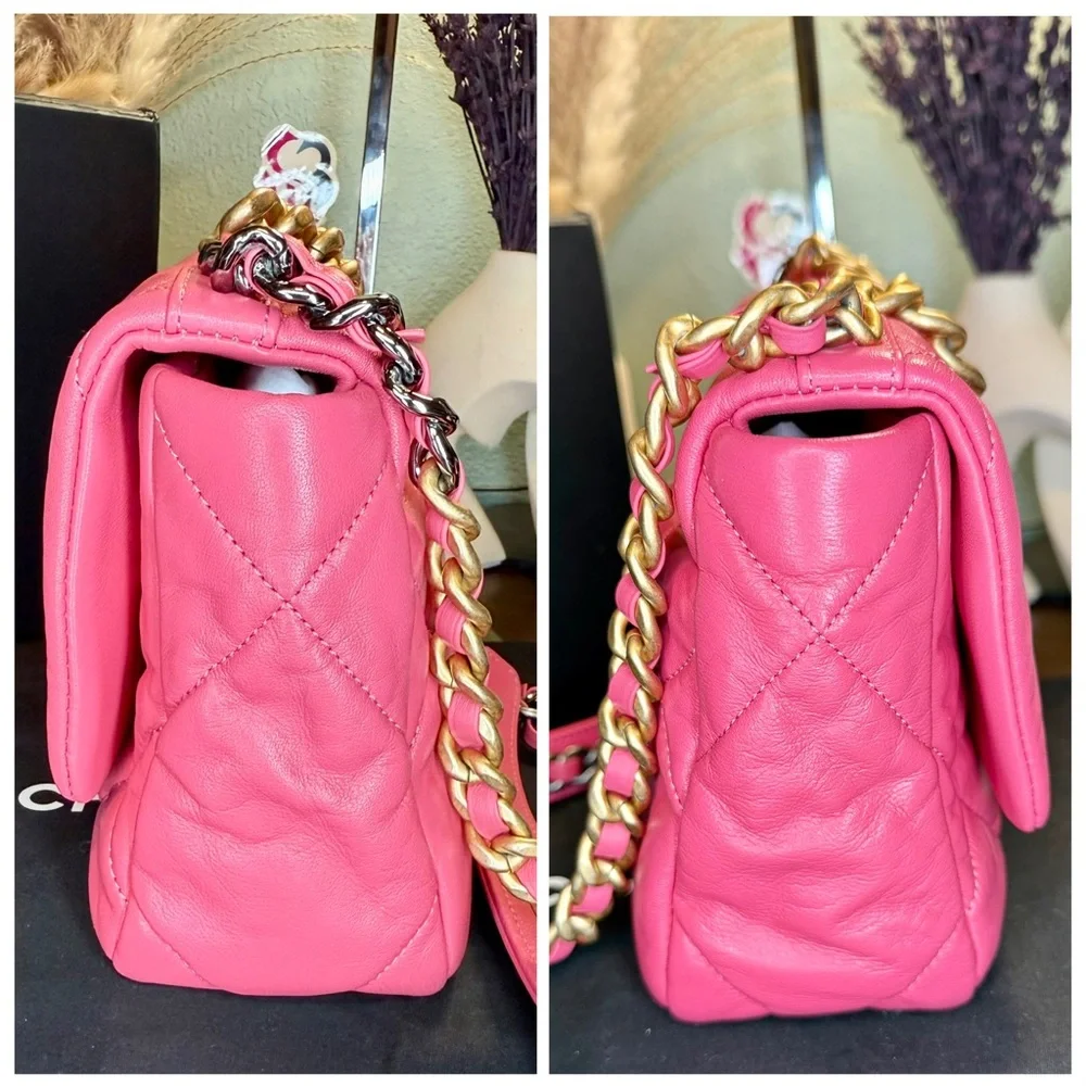 EUC CHANEL 19 Quilted Lambskin Leather Flap Bag in Shiny Pink
